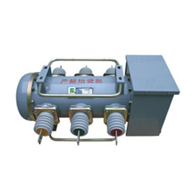 LW3-12戶外高壓六氟化硫斷路器